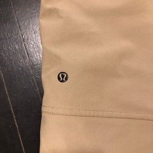 Lululemon pants 33w 32L. Slim.